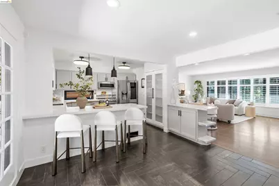 5696 Colton Blvd, Oakland, CA 94611 - Photo 12