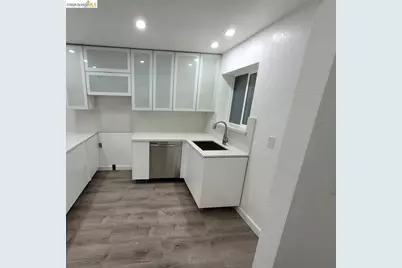 1532 Chanslor Ave, Richmond, CA 94801 - Photo 1