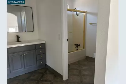 2626 Shamrock Dr, San Pablo, CA 94806 - Photo 10