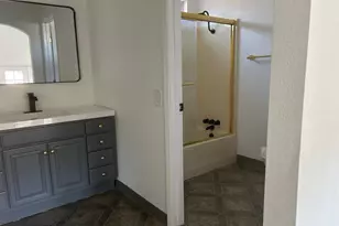 2626 Shamrock Dr, San Pablo, CA 94806 - Photo 10