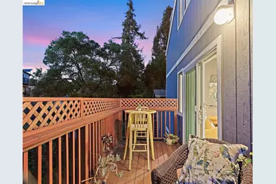 3687 Maple Ave #9, Oakland, CA 94602 - Photo 10