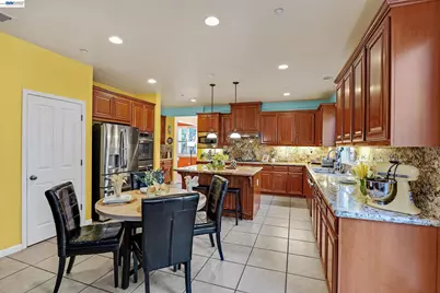 1708 La Pergola Dr, Brentwood, CA 94513 - Photo 14