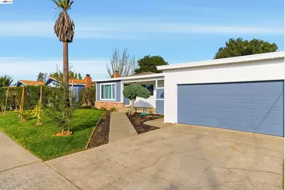 1382 Donna St, Novato, CA 94947 - Photo 4