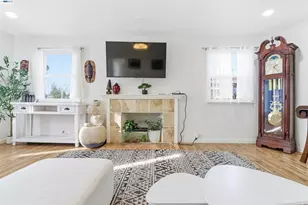 1382 Donna St, Novato, CA 94947 - Photo 32