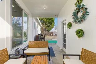 1382 Donna St, Novato, CA 94947 - Photo 10
