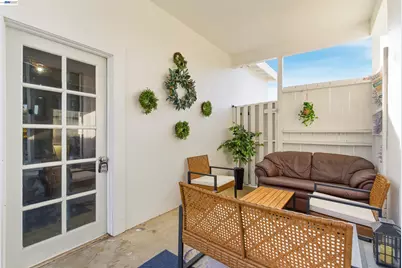 1382 Donna St, Novato, CA 94947 - Photo 24