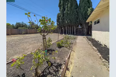 2009 Kendree St, Antioch, CA 94509 - Photo 34