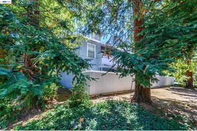 4125 Amberwood Cir, Pleasanton, CA 94588 - Photo 32