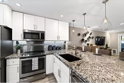 4125 Amberwood Cir, Pleasanton, CA 94588 - Photo 6
