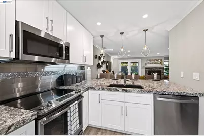 4125 Amberwood Cir, Pleasanton, CA 94588 - Photo 10