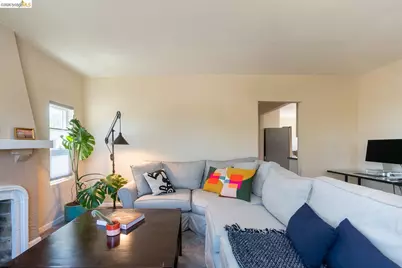 2549 Monticello Av, Oakland, CA 94601 - Photo 6