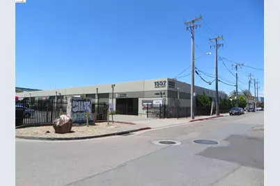 1552 Beach Street Unit R, Oakland, CA 94608 - Photo 2
