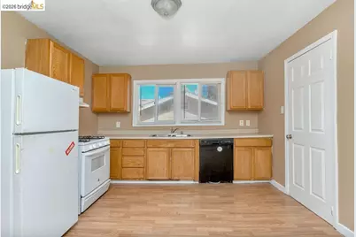 709 8th St, Antioch, CA 94509 - Photo 16