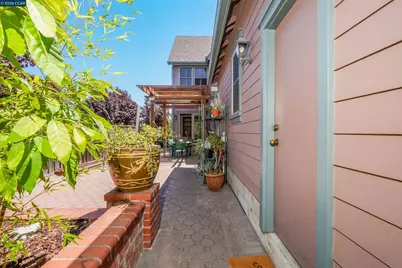 1220 Promenade St, Hercules, CA 94547 - Photo 64