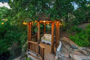 205 Summit Rd, Walnut Creek, CA 94598 - Photo 54