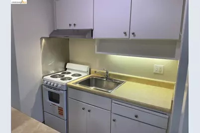 [Address not provided], Emeryville, CA 94608 - Photo 2