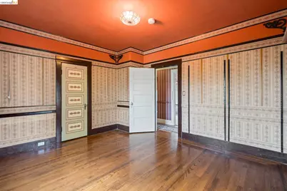 746 19th St, Oakland, CA 94606 - Photo 10
