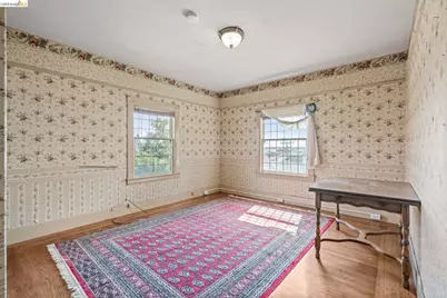746 19th St, Oakland, CA 94606 - Photo 12