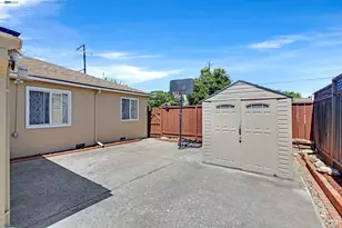 20748 Hathaway Ave, San Lorenzo, CA 94541 - Photo 30