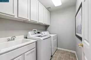 2876 Saklan Indian, Walnut Creek, CA 94595 - Photo 34