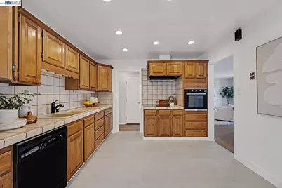 1803 Wayne Ave, San Leandro, CA 94577 - Photo 8