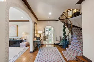 1300 Sunnyhills Rd, Oakland, CA 94610 - Photo 12