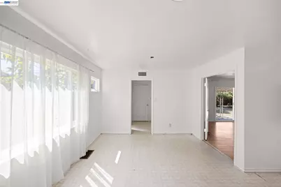 316 Canterbury Dr., Stockton, CA 95207 - Photo 8