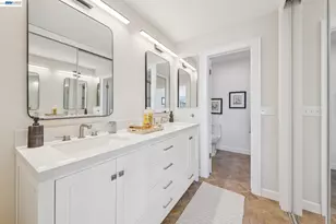 48 Invincible Ct, Alameda, CA 94501 - Photo 38
