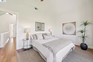 48 Invincible Ct, Alameda, CA 94501 - Photo 38