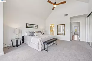 48 Invincible Ct, Alameda, CA 94501 - Photo 34