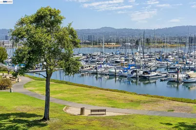 48 Invincible Ct #F19, Alameda, CA 94501 - Photo 6