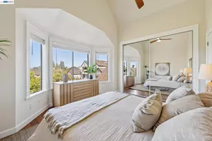 48 Invincible Ct, Alameda, CA 94501 - Photo 44