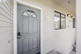 48 Invincible Ct, Alameda, CA 94501 - Photo 4