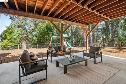 1813 Brentz Ln, San Pablo, CA 94806 - Photo 68
