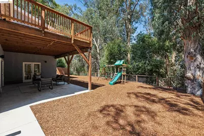 1813 Brentz Ln, San Pablo, CA 94806 - Photo 76