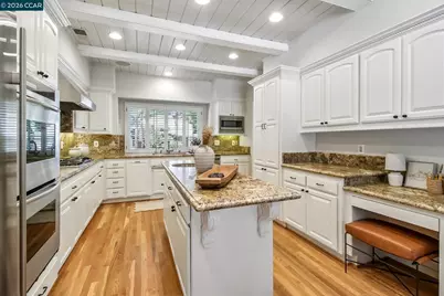 31 Tierra Verde Ct, Walnut Creek, CA 94598 - Photo 34