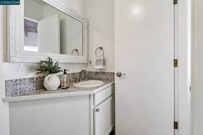 31 Tierra Verde Ct, Walnut Creek, CA 94598 - Photo 92