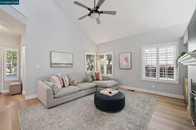 921 Arrowhead Ter, Clayton, CA 94517 - Photo 8