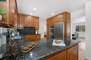 61 Sullivan Dr, Moraga, CA 94556 - Photo 38