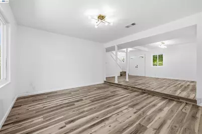1859 Lynwood Dr, Concord, CA 94519 - Photo 8