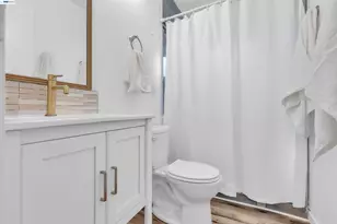 1859 Lynwood Dr, Concord, CA 94519 - Photo 12