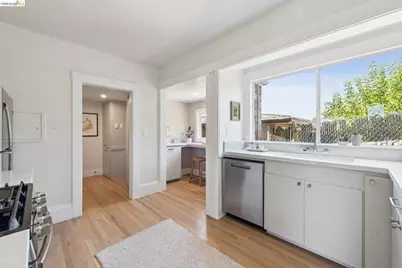 21 Lorita Ave, Piedmont, CA 94611 - Photo 18