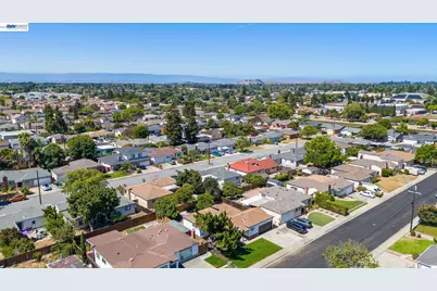 37459 Willowood Dr, Fremont, CA 94536 - Photo 34