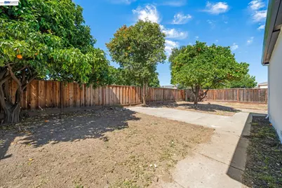 37459 Willowood Dr, Fremont, CA 94536 - Photo 28