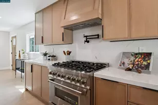 50 Overhill Rd, Orinda, CA 94563 - Photo 8