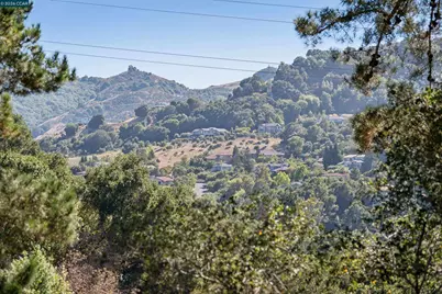 50 Overhill Rd, Orinda, CA 94563 - Photo 44