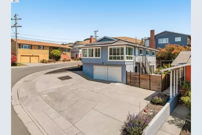10774 Hellman St, Oakland, CA 94605 - Photo 6