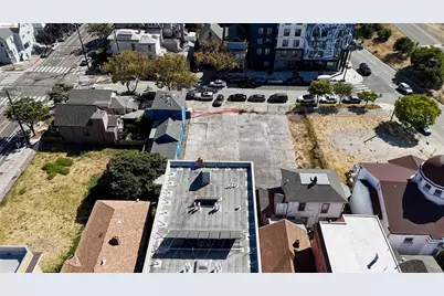 670 9th St, Oakland, CA 94607 - Photo 8