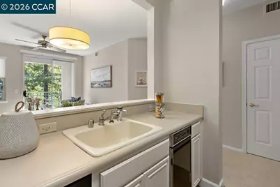 1860 Tice Creek Dr #1206, Walnut Creek, CA 94595 - Photo 16