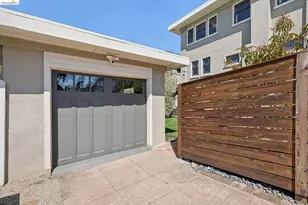 5401 Belgrave Pl, Oakland, CA 94618 - Photo 48